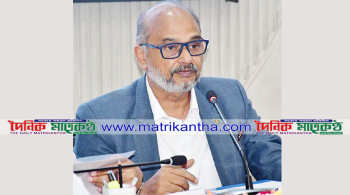 মূল্যস্ফীতির চাপ বিবেচনায় জ্বালানি তেলের দাম সমন্বয় করা সম্ভব হয়নি---অর্থ উপদেষ্টা তিতুমীর